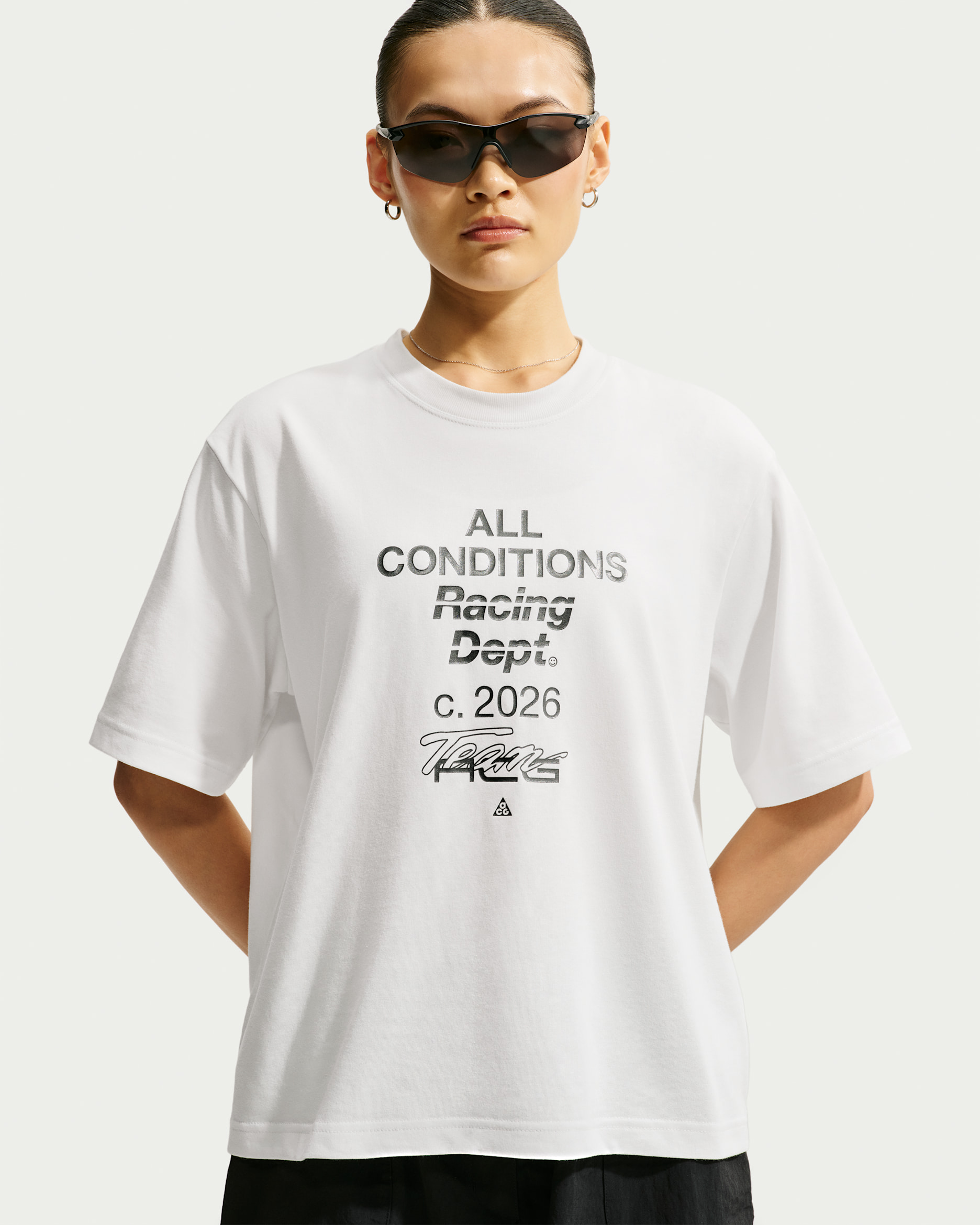 ACG Women's Dri-FIT T-Shirt. Nike.com